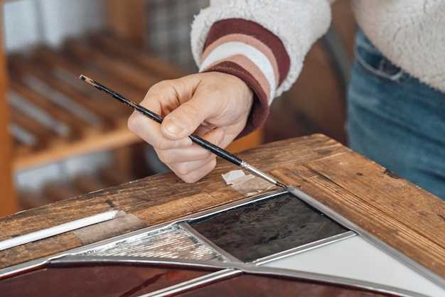 Applying Paint: Techniques and Tips for a Smooth Finish